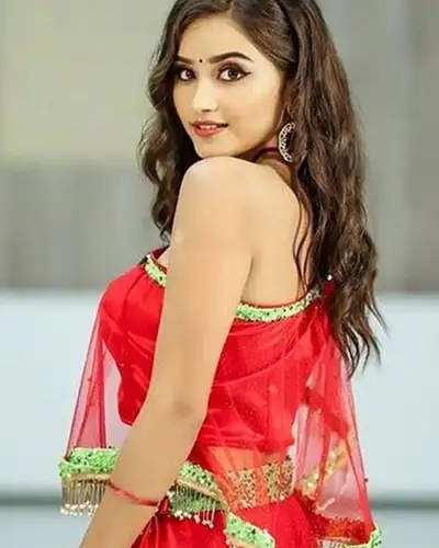 Rakhi Mehra